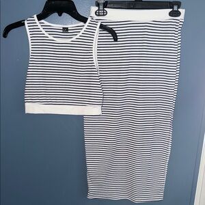 🦓SHEIN Striped Skirt Set•S•Black & White